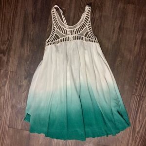 Tobi Looks Are Deceiving Faded Shift Dress